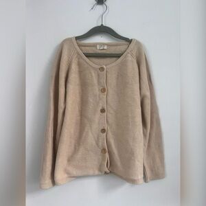 The Simple Folk Daily
Cardigan Size 7-8 YO